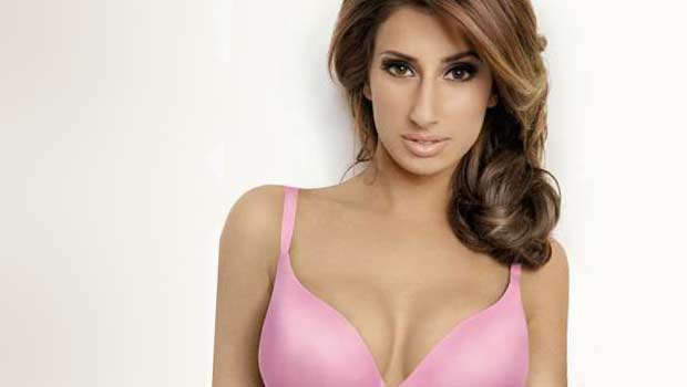 Reviews roundup – Michael Schenker vs. Twombley Burwash vs. Dan Patlanksy vs, Stacey Solomon vs. Guitar&nbsp;Ray