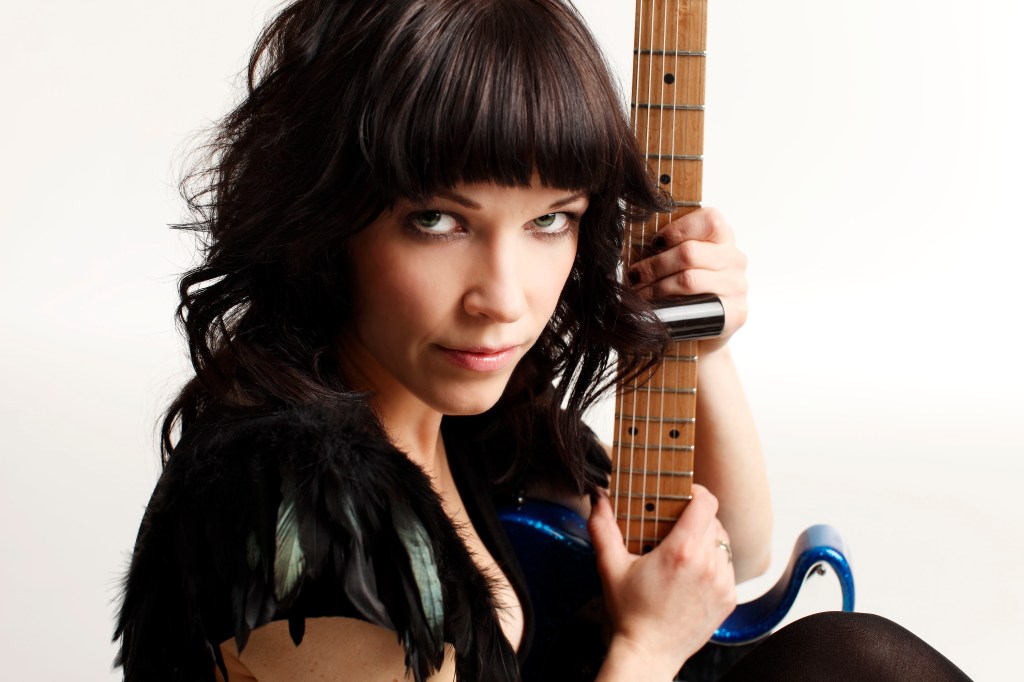 Erja Lyytinen releases “Stolen&nbsp;Hearts”