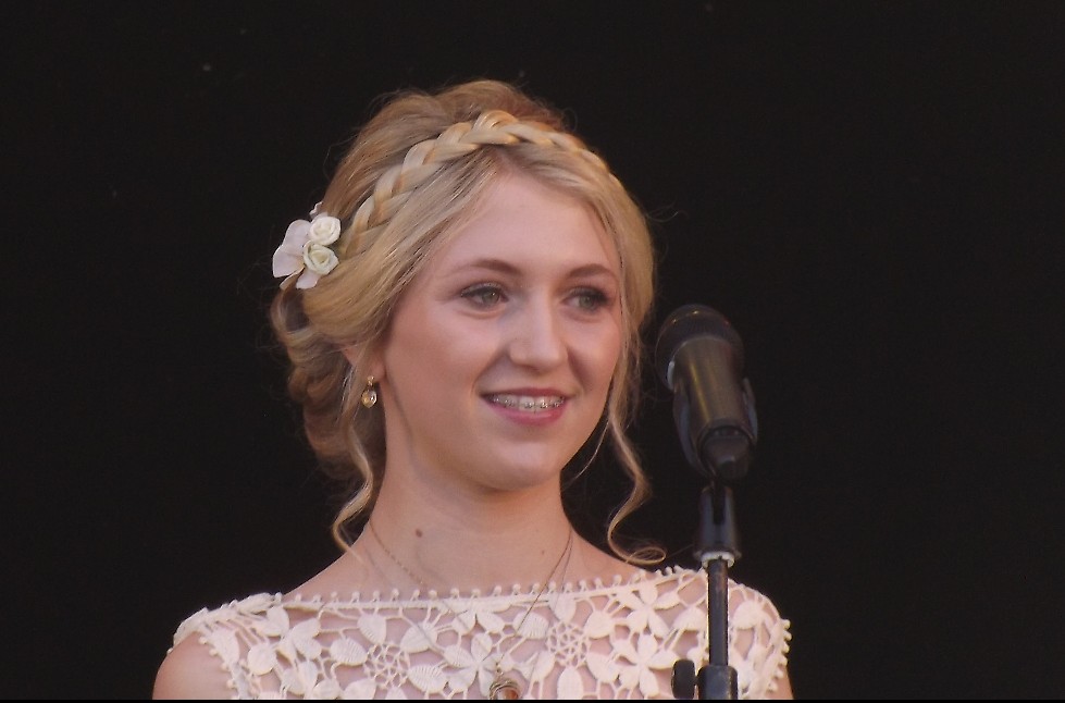 Rick Wakeman Collaborates With 15-year-old Soprano Emmie Beckitt On New&nbsp;Single