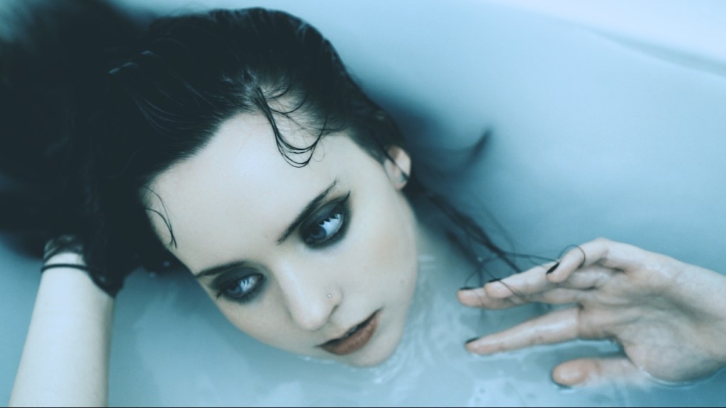 Reviews roundup – Never Train vs. Morganway vs. Mark Duda vs. Mayburn vs.&nbsp;Mollyanna