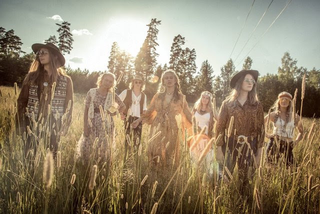 Children of the Sün debut album&nbsp;‘Flowers’