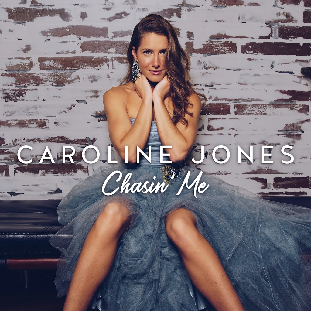 Country Pop starlet Caroline Jones releases wistful new single ‘Chasin’ Me’